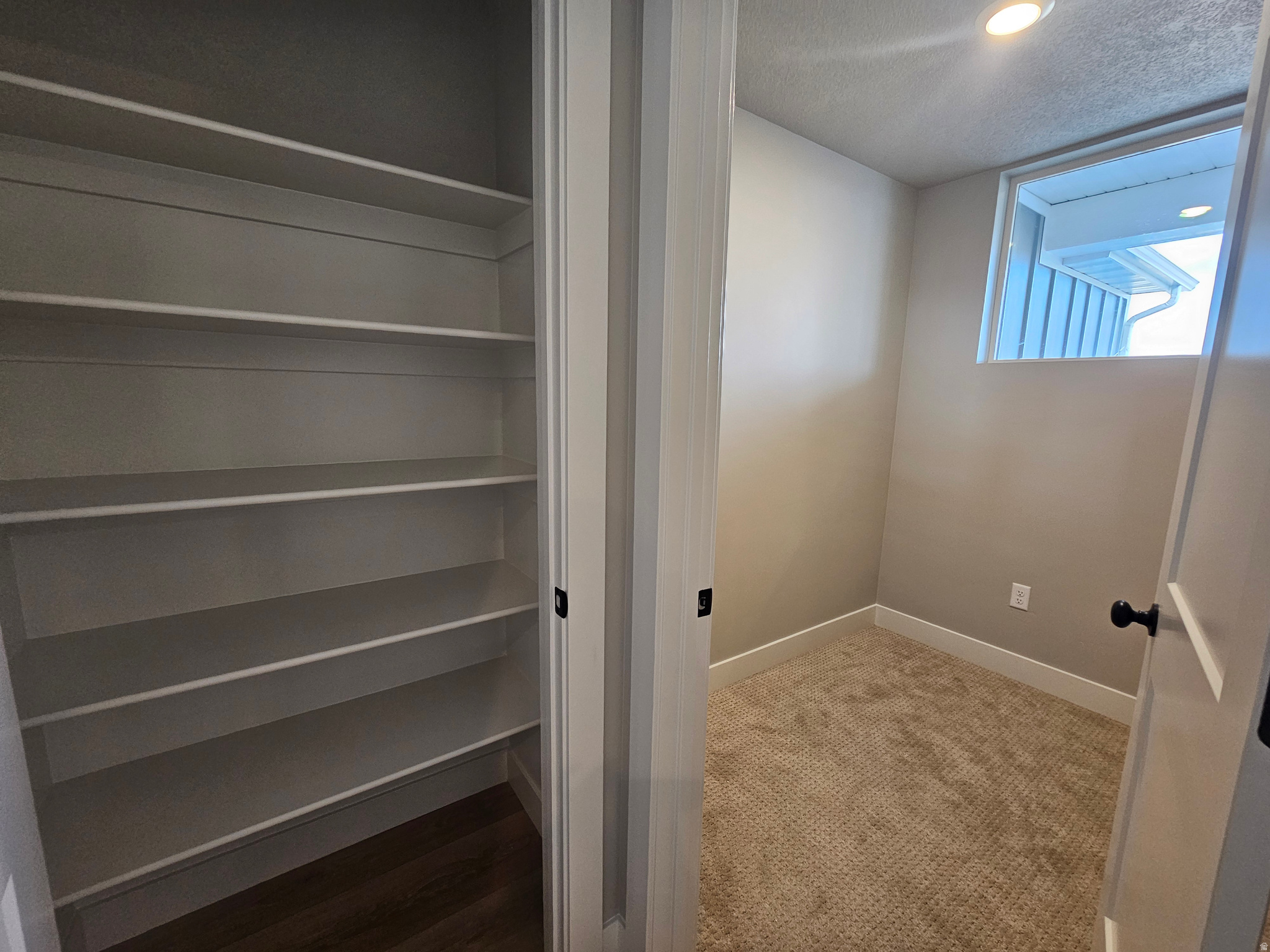 WEST RIDGE ESTATES - Residential