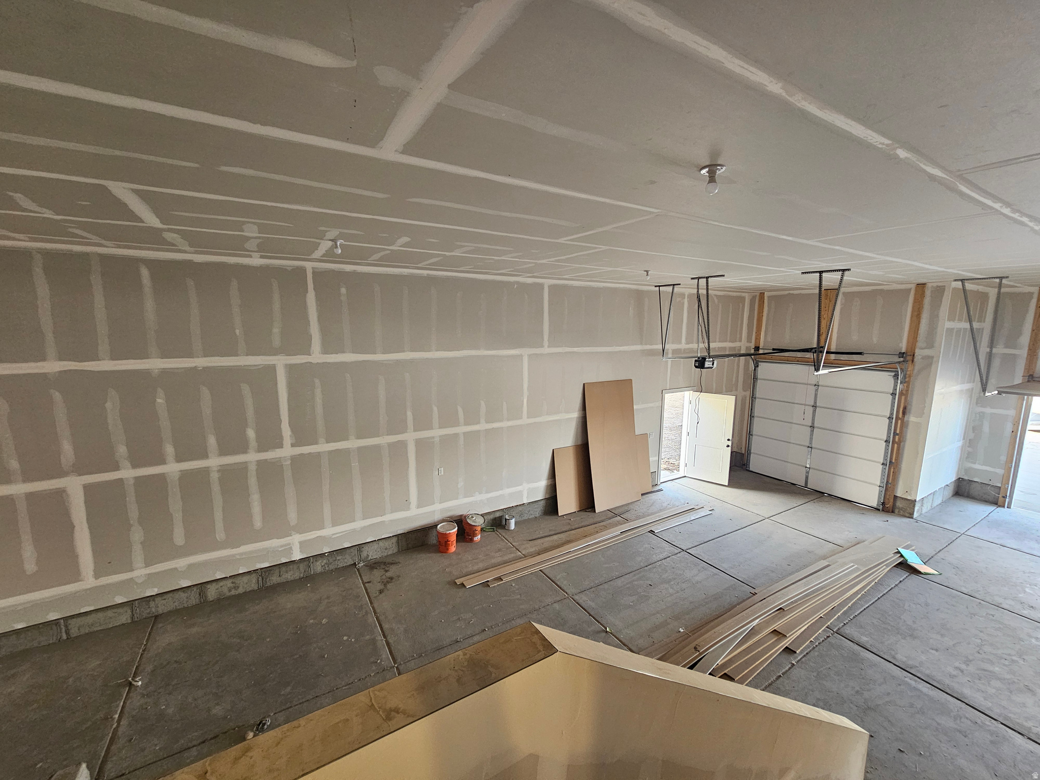 WEST RIDGE ESTATES - Residential