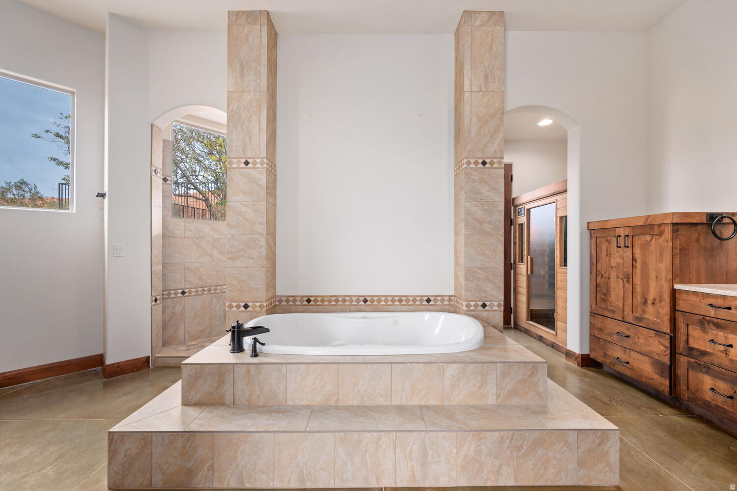 CLIFFS OF SNOW CANYON A AMD - Residential