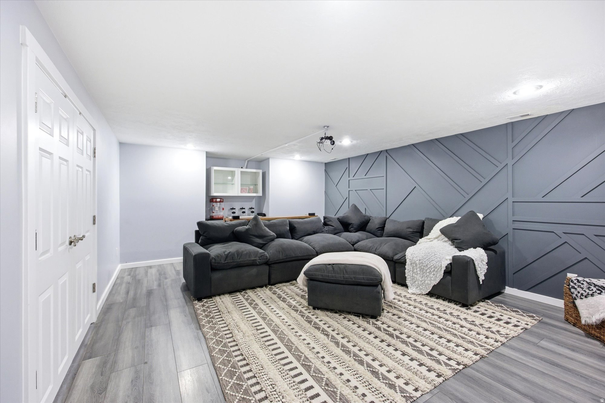 RIVERVIEW HEIGHTS - Residential