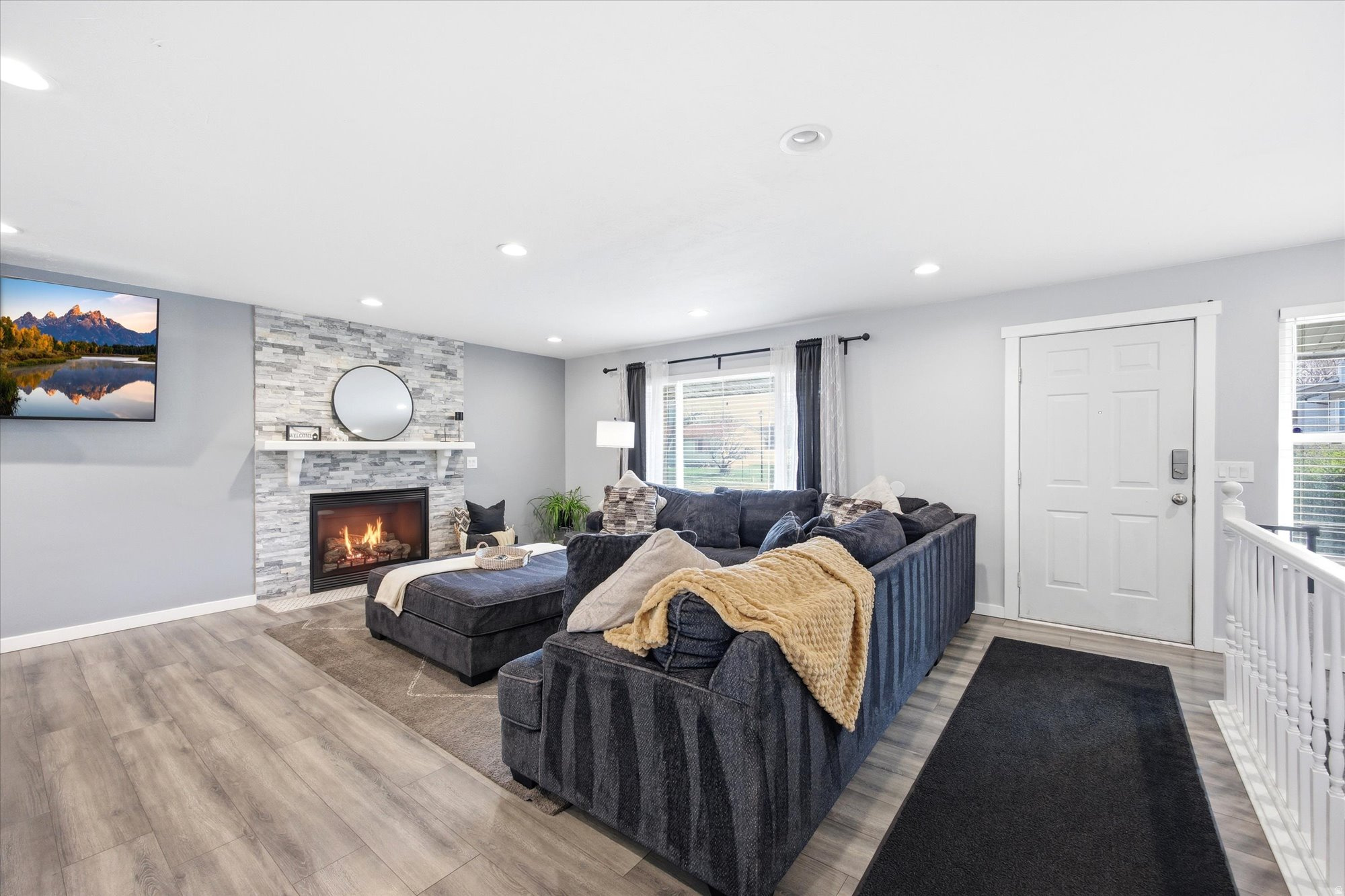 RIVERVIEW HEIGHTS - Residential