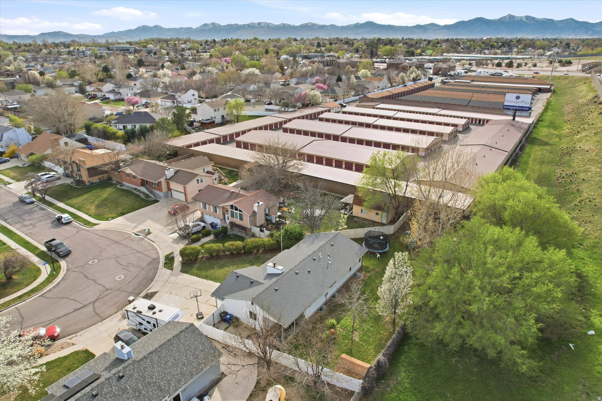 RIVERVIEW HEIGHTS - Residential