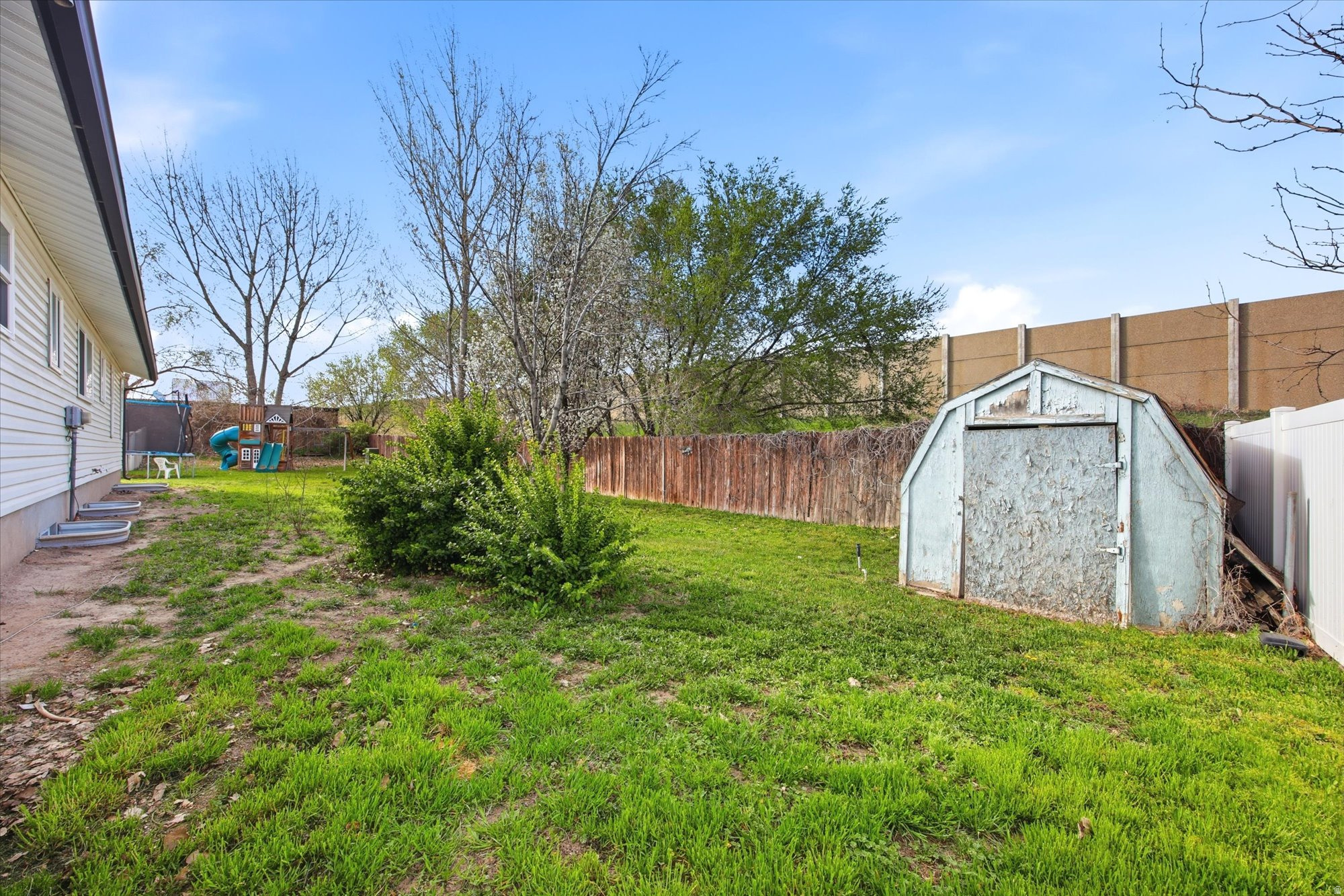 RIVERVIEW HEIGHTS - Residential