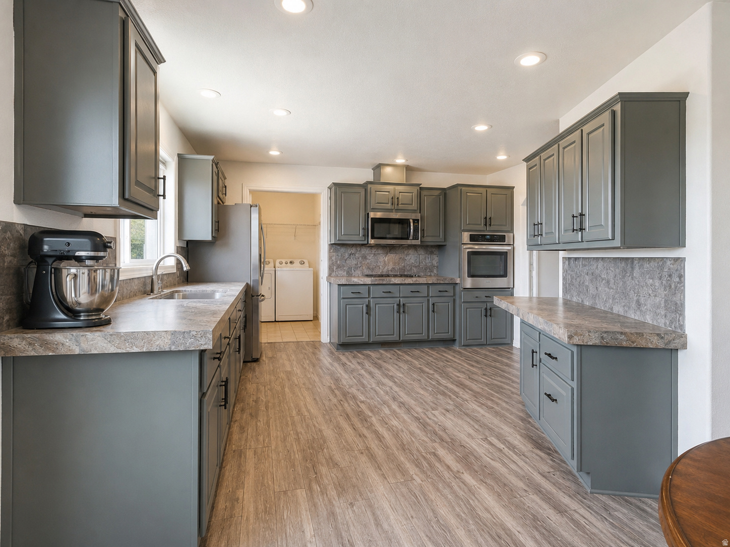 SUNDANCE WEST - Residential