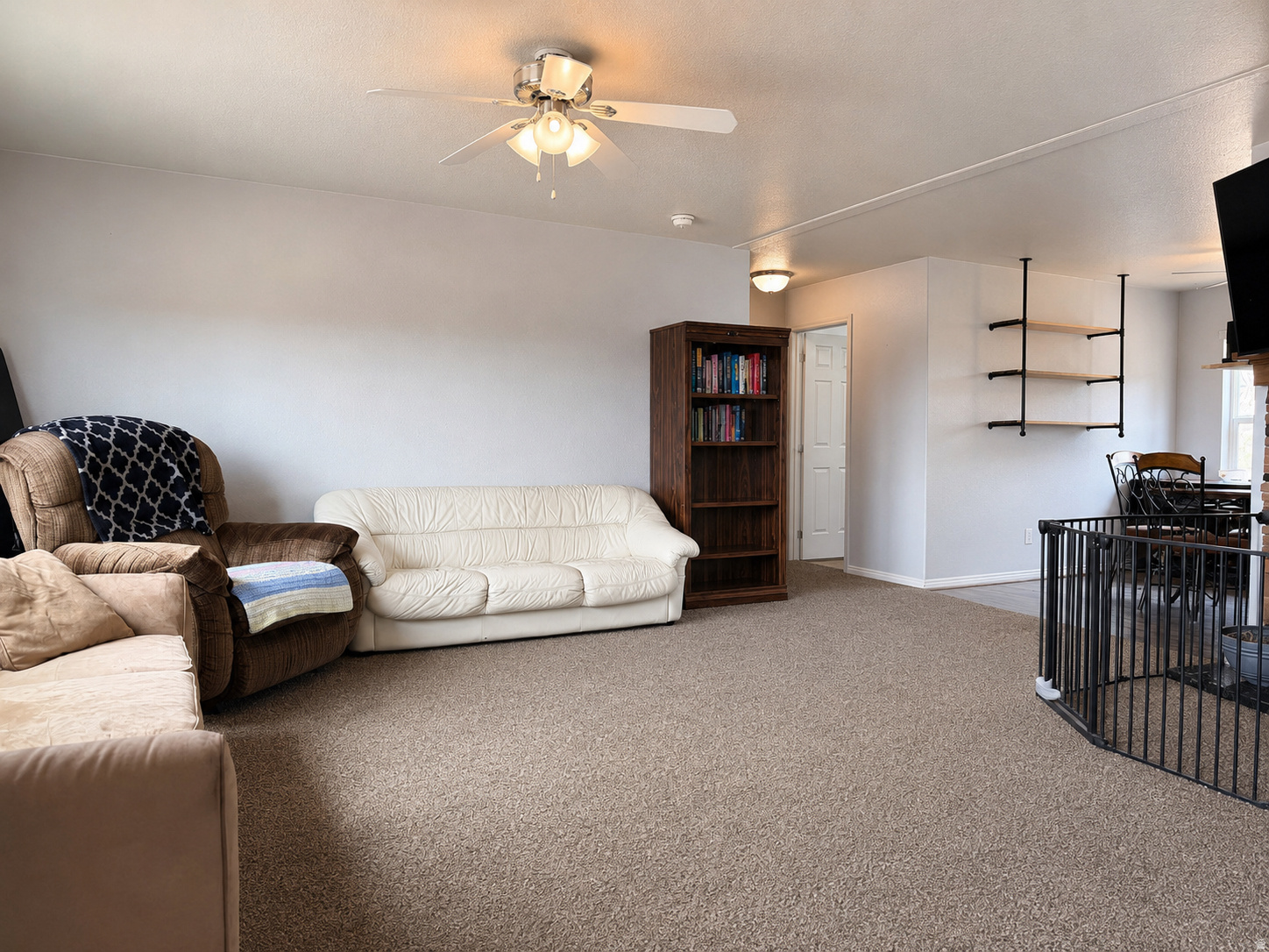 SUNDANCE WEST - Residential