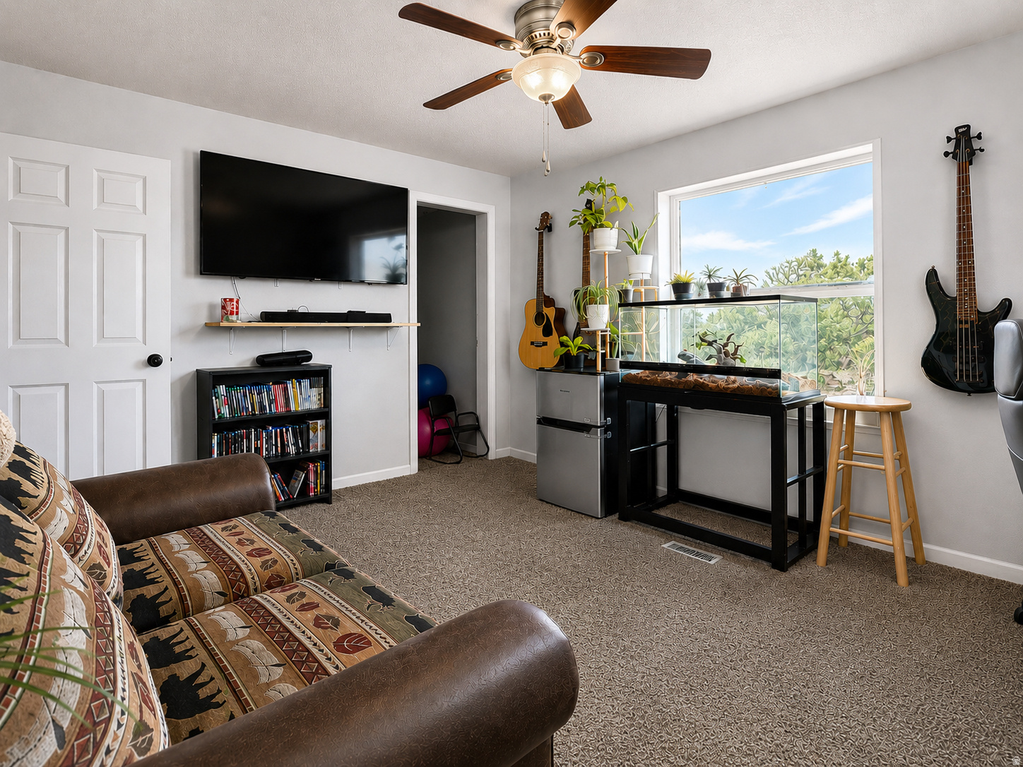 SUNDANCE WEST - Residential