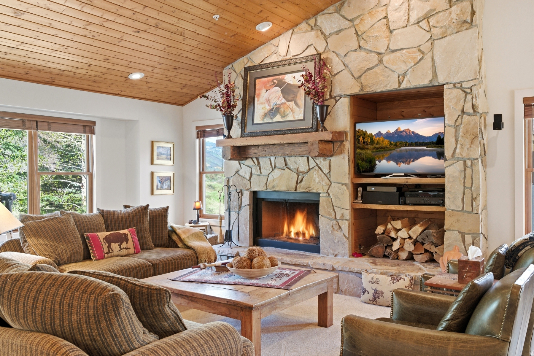 CANYON CROSSING CONDO - Residential