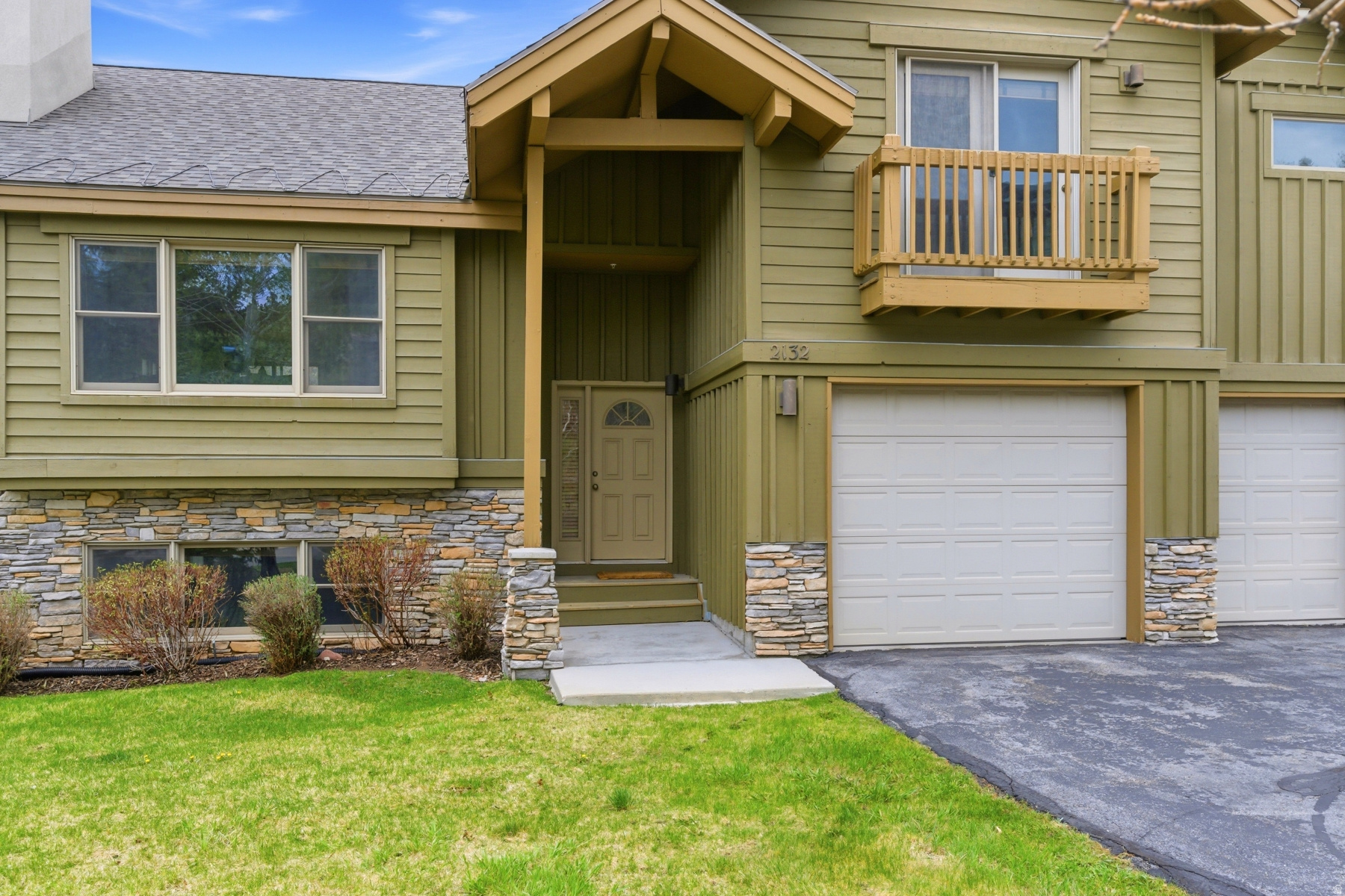 CANYON CROSSING CONDO - Residential
