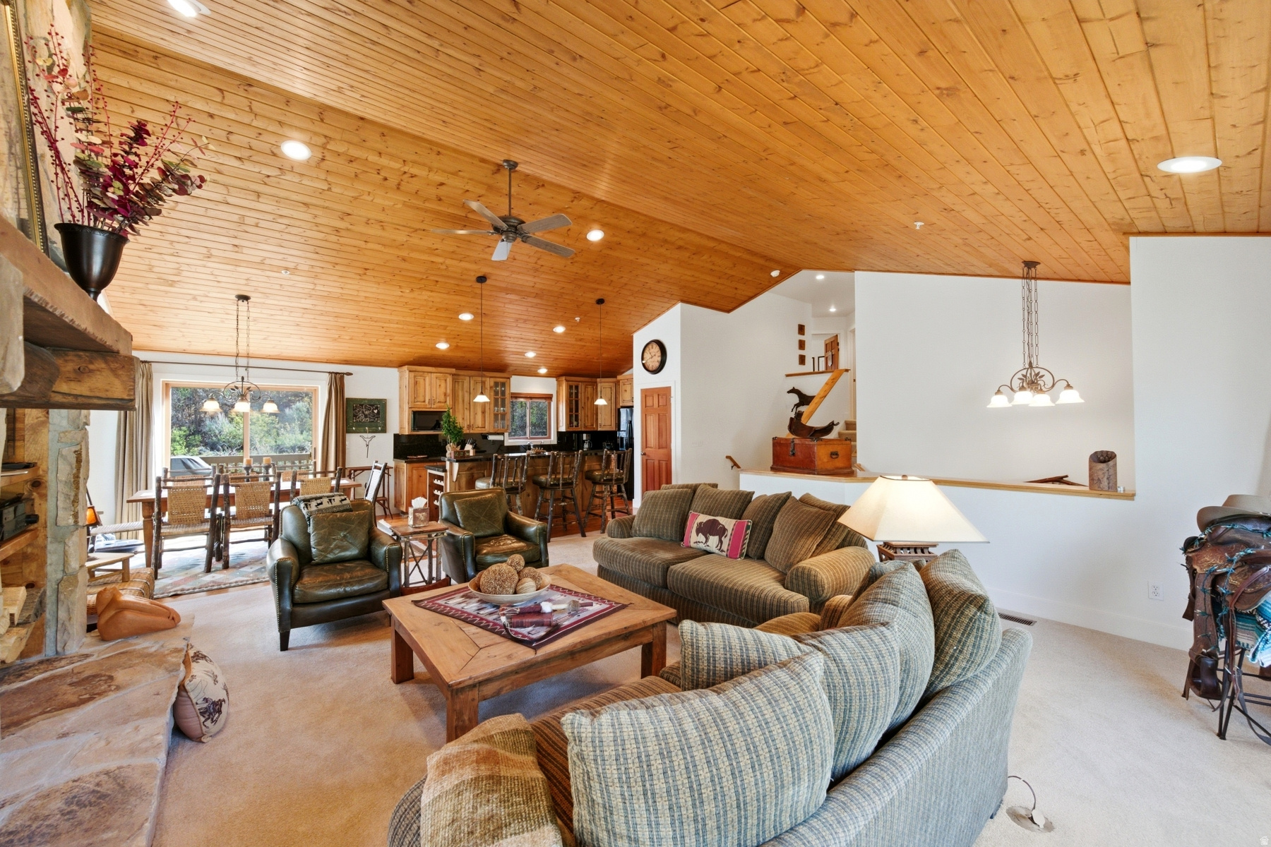 CANYON CROSSING CONDO - Residential