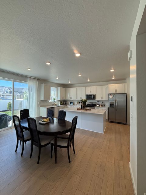 Tiny photo for 41 E FERNDELL ST, Saratoga Springs, UT 84045 (MLS # 2153592)