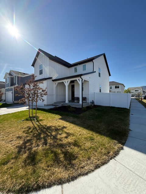 Tiny photo for 41 E FERNDELL ST, Saratoga Springs, UT 84045 (MLS # 2153592)