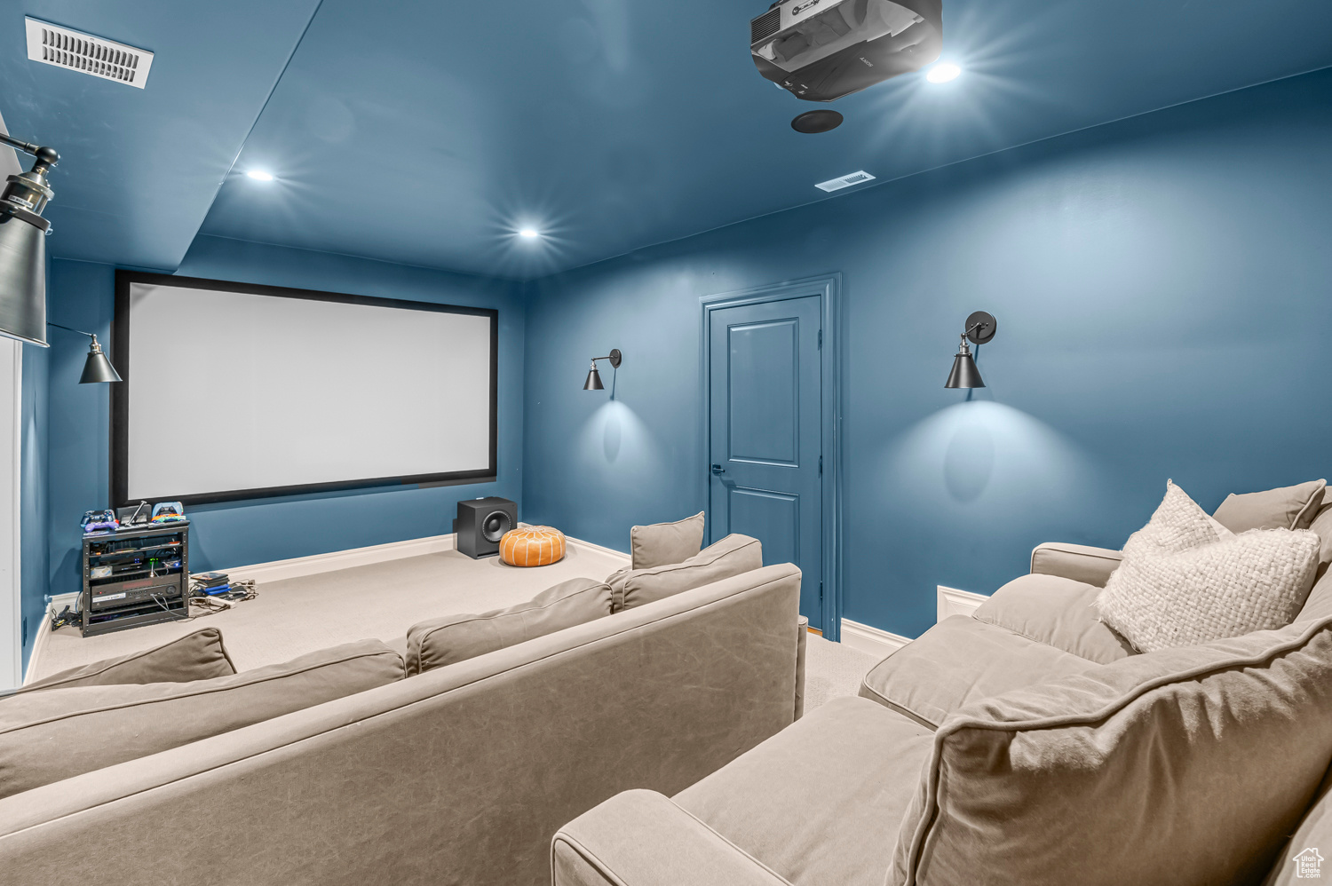 CASCADE MEADOWS - Residential