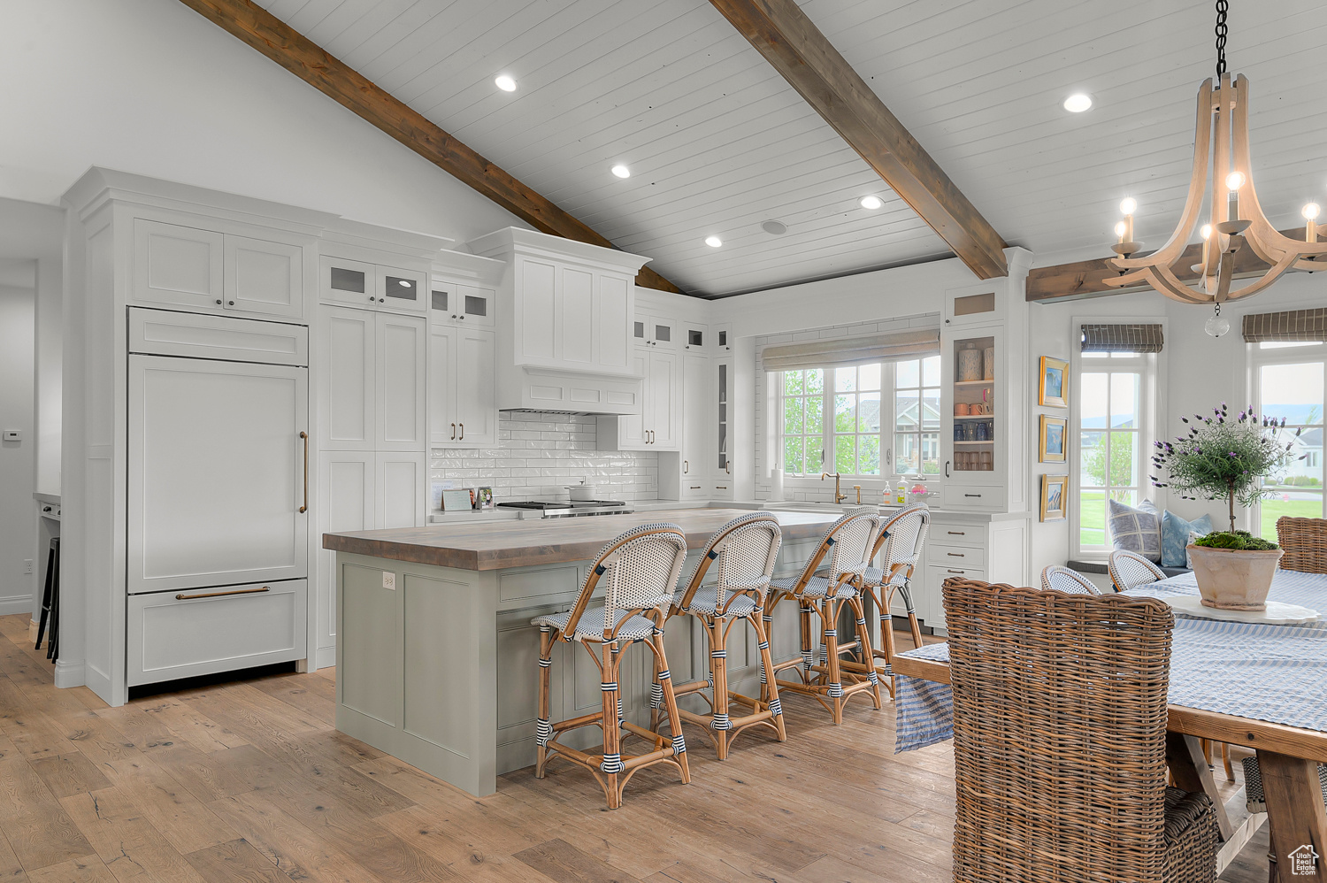 CASCADE MEADOWS - Residential