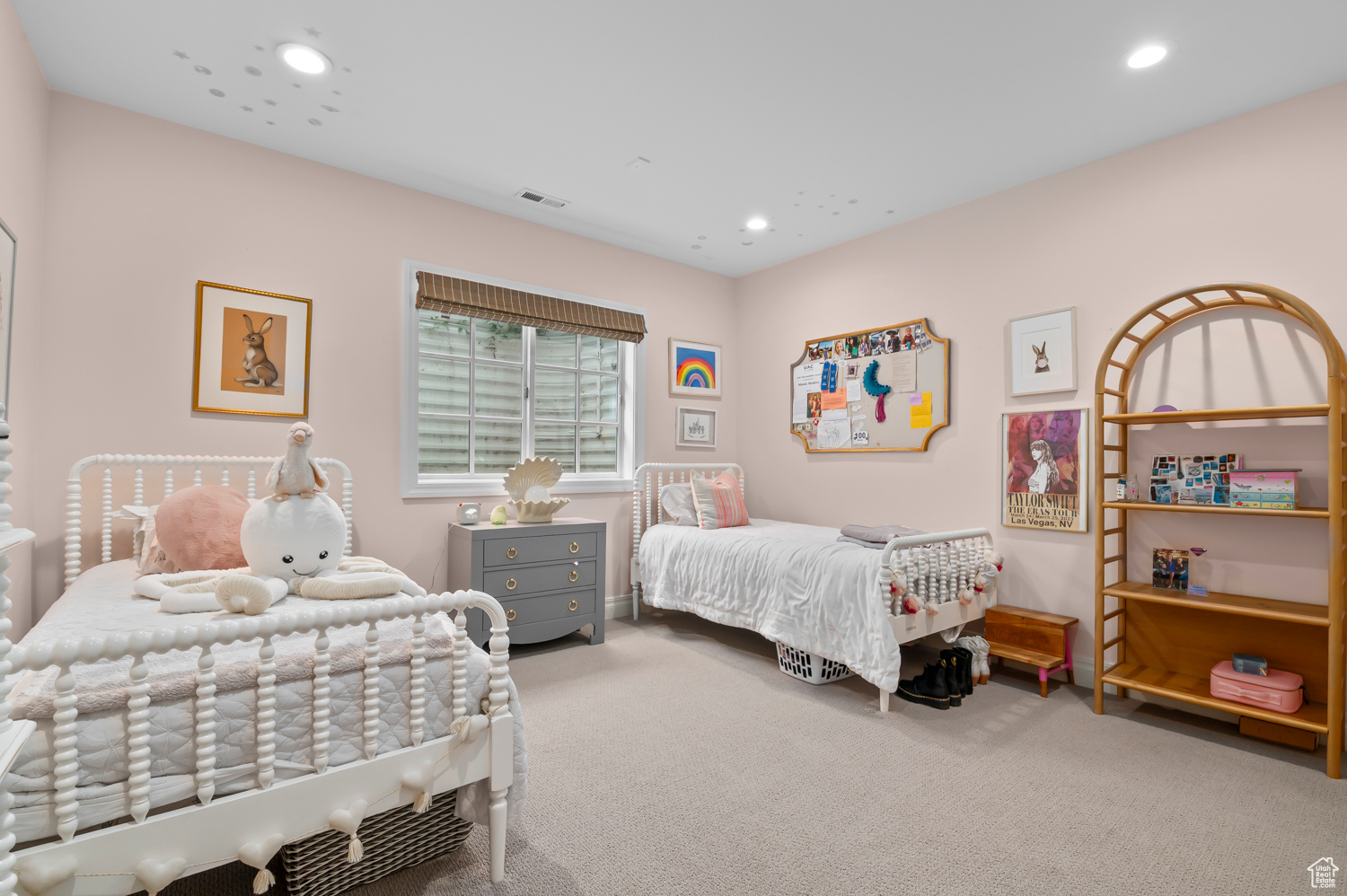 CASCADE MEADOWS - Residential