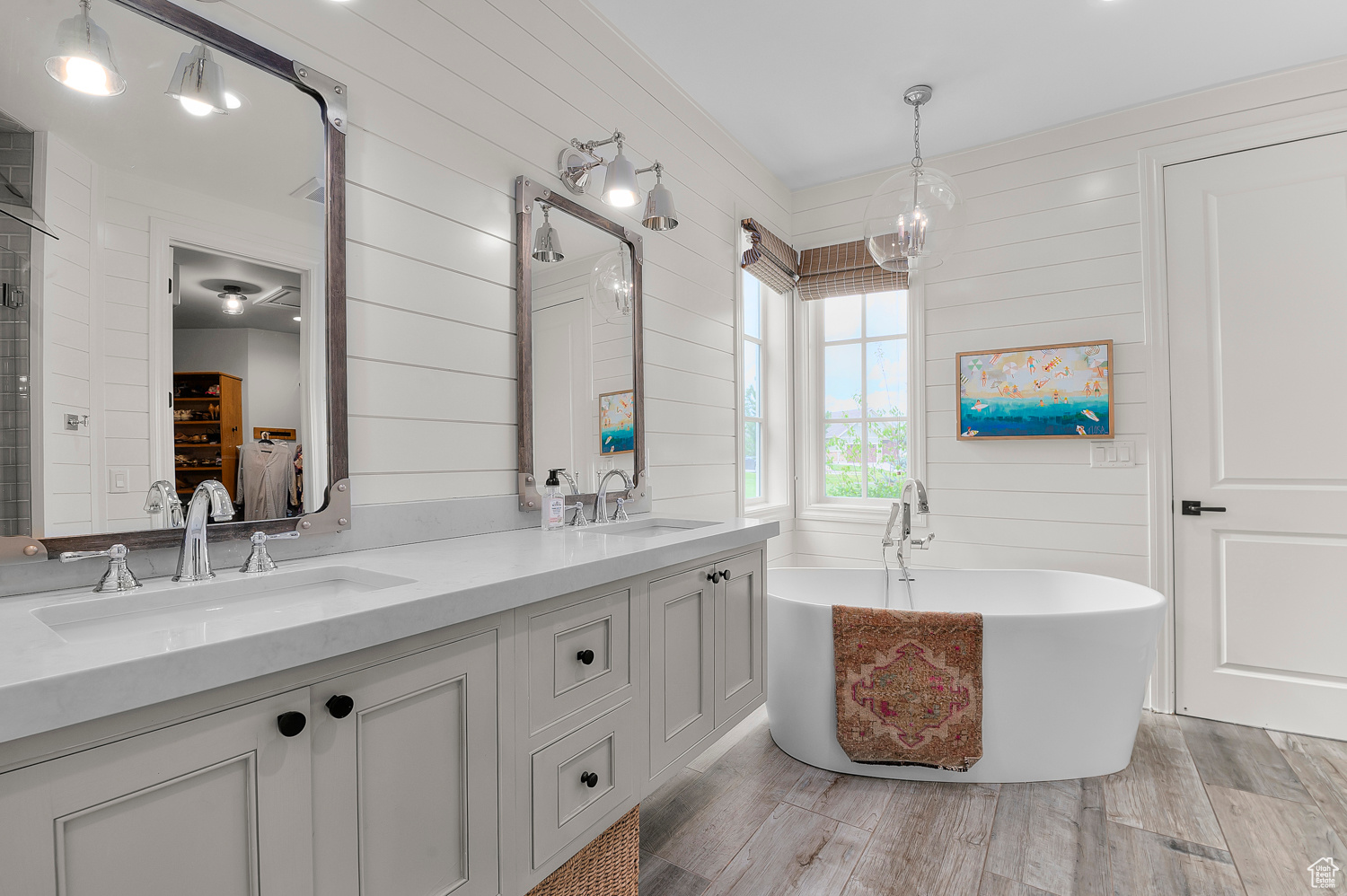 CASCADE MEADOWS - Residential