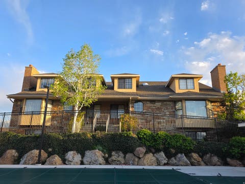 Photo of 1094 E LOCH LOMOND DR, Millcreek, UT 84117 (MLS # 2173897)