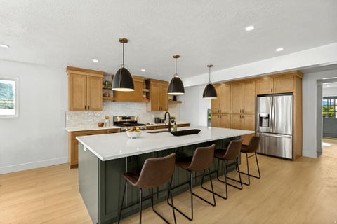 Tiny photo for 2147 E WESTMINSTER AVE S, Salt Lake City, UT 84108 (MLS # 2186289)