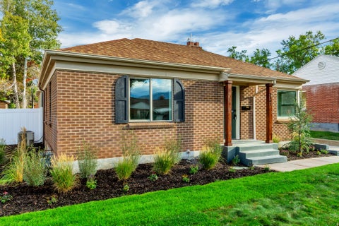 Tiny photo for 2147 E WESTMINSTER AVE S, Salt Lake City, UT 84108 (MLS # 2186289)