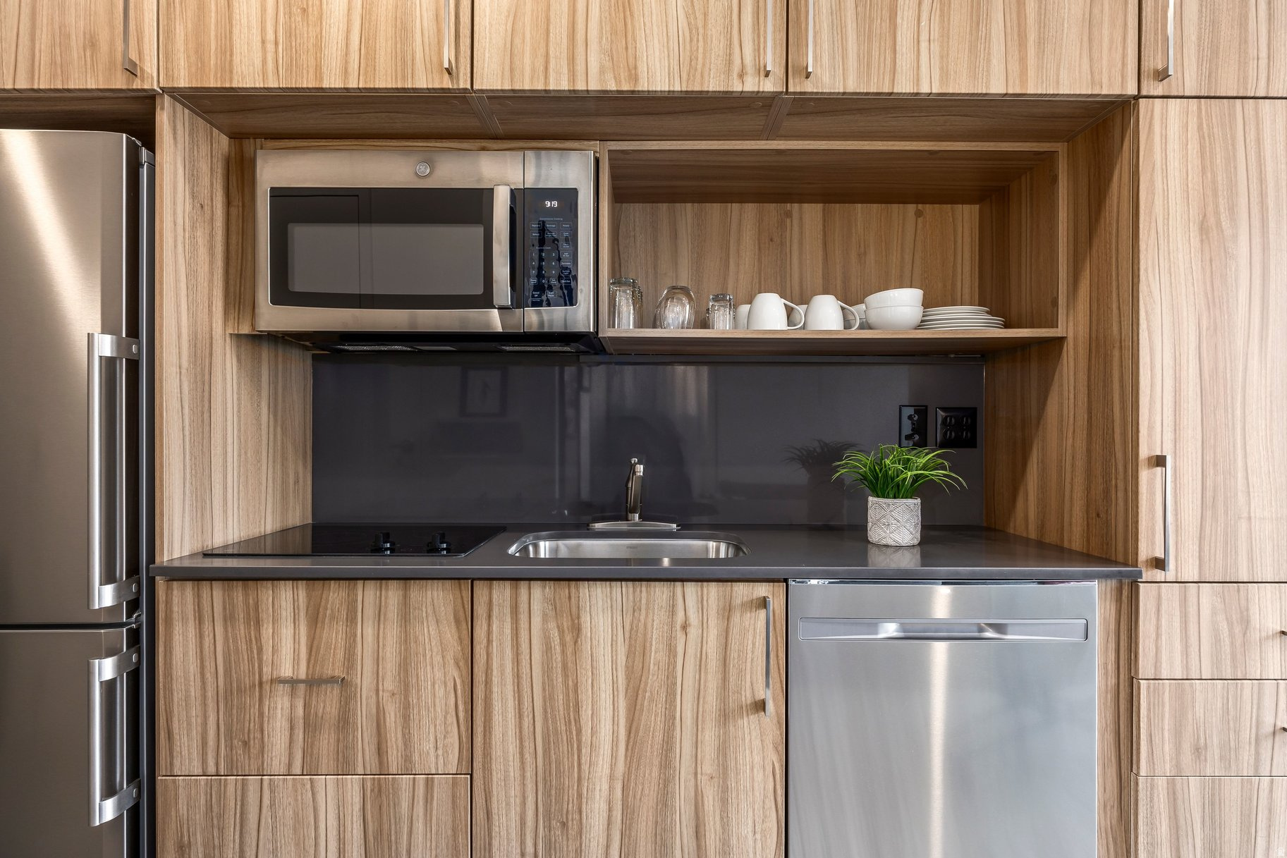 CANYON HAUS/YOTELPAD - Residential