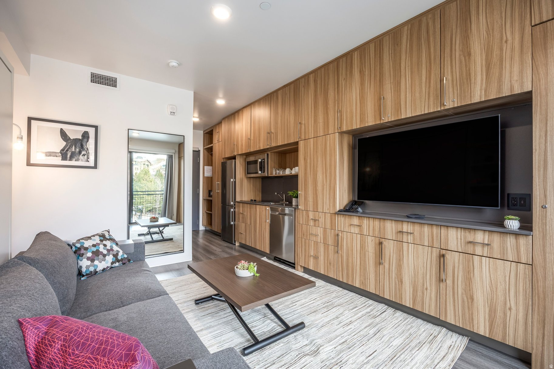 2670 CANYON RESORT DR 202