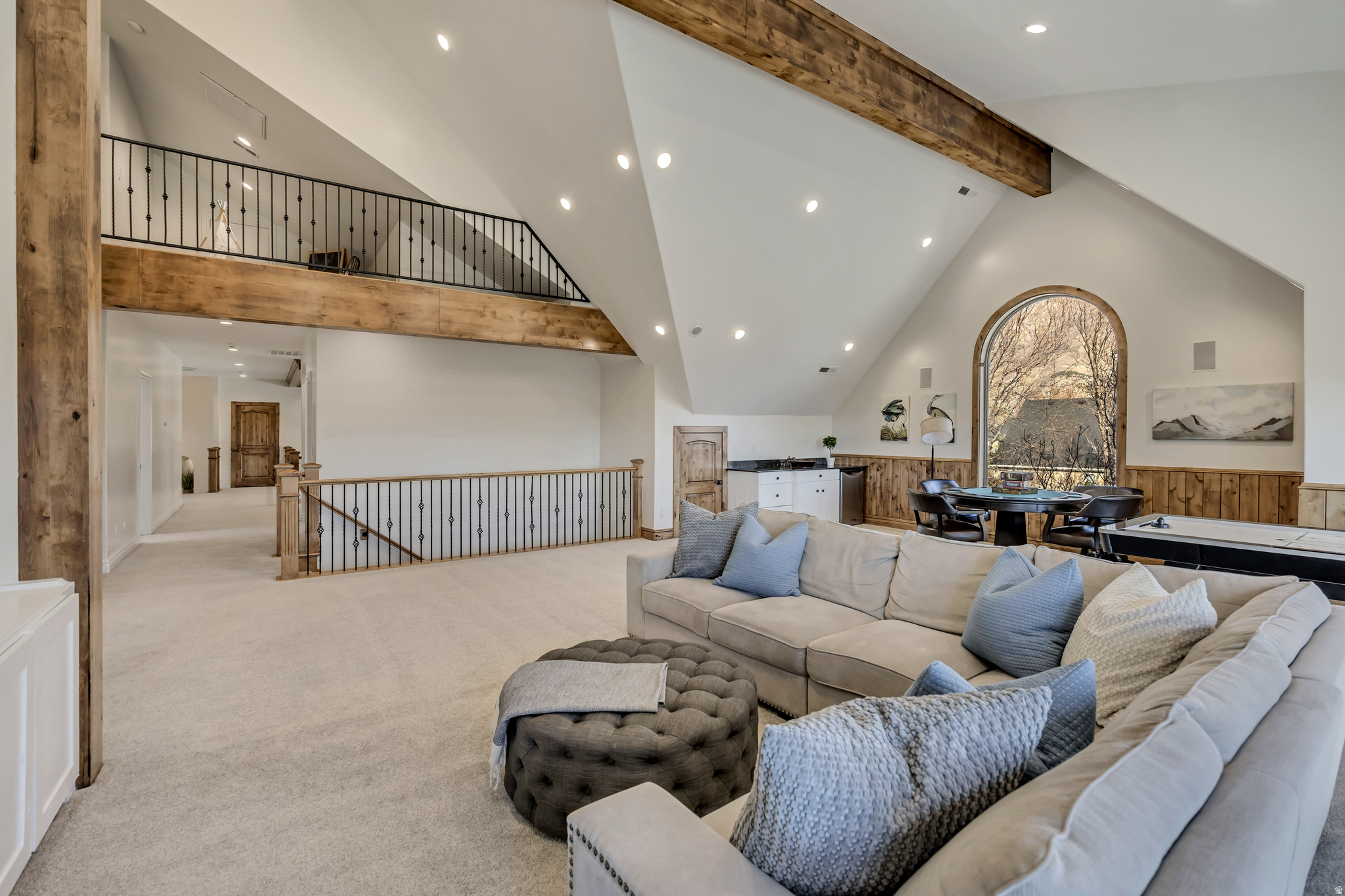 TWIN RIVERS - Residential