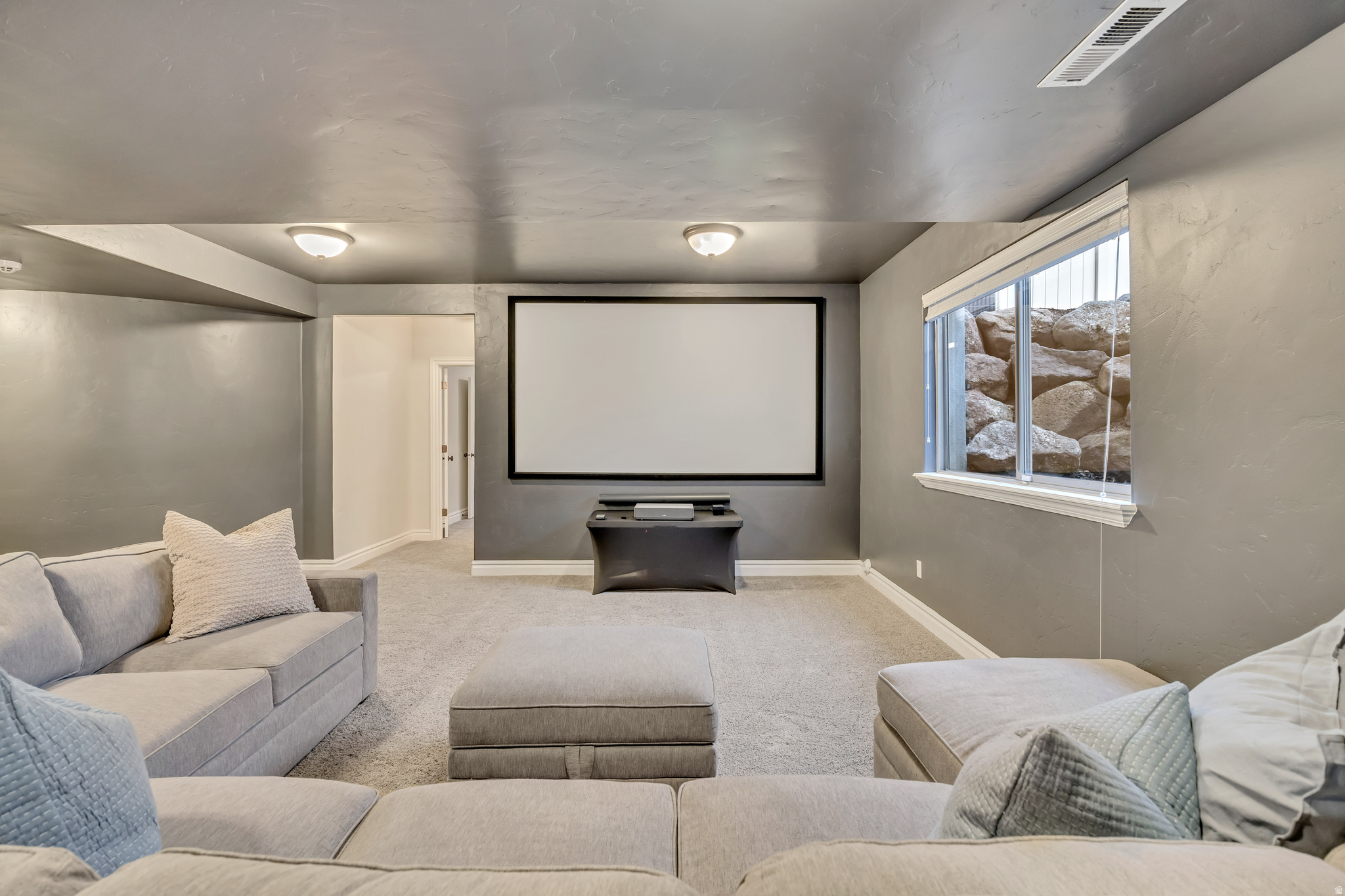 TWIN RIVERS - Residential