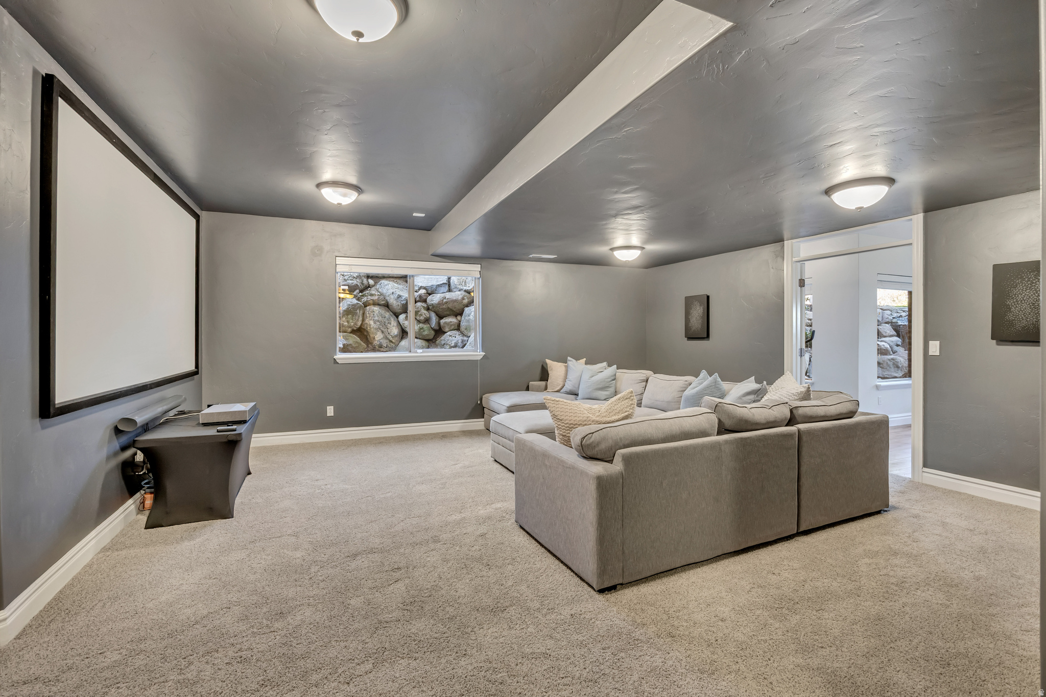 TWIN RIVERS - Residential