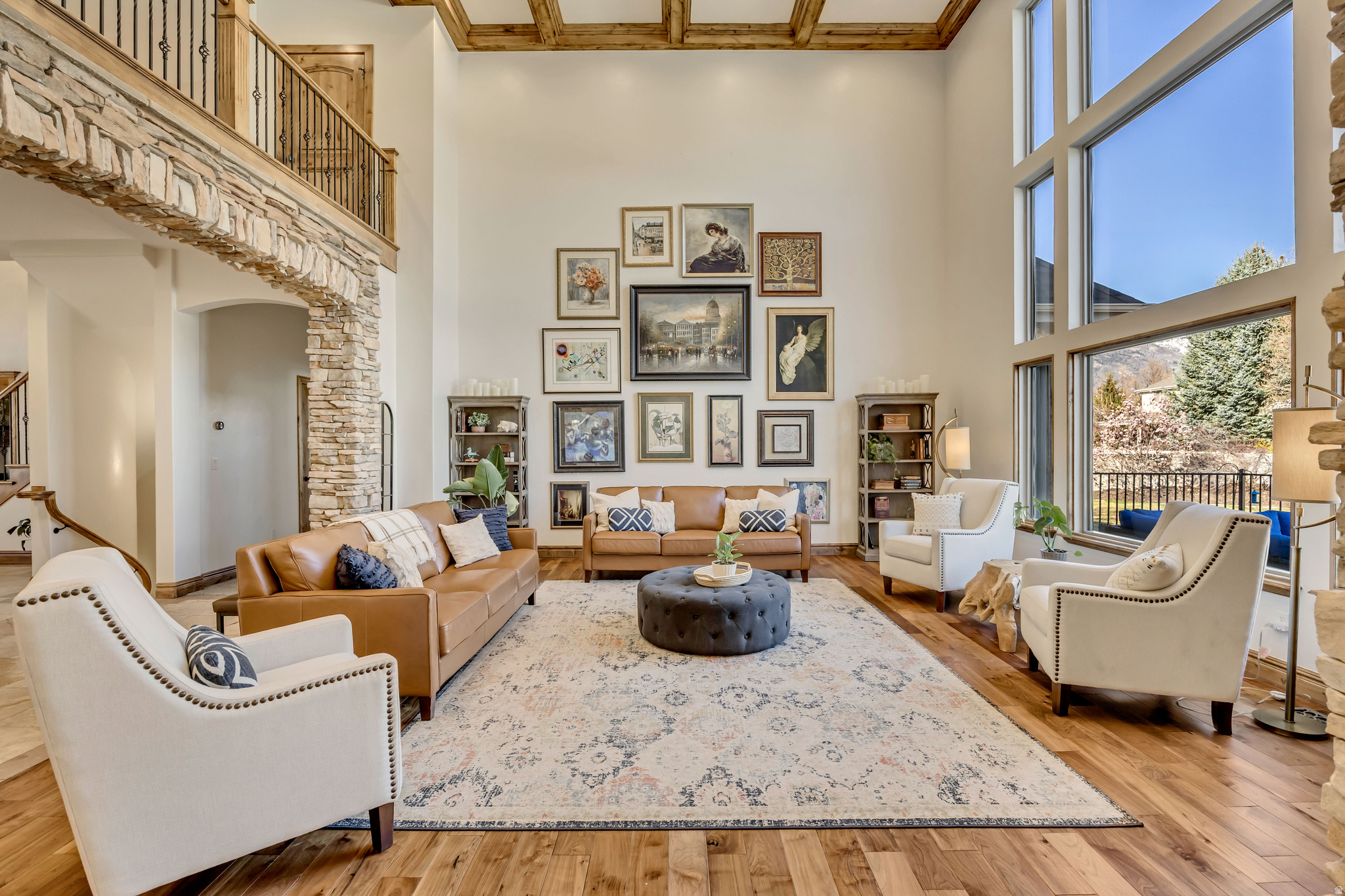 TWIN RIVERS - Residential