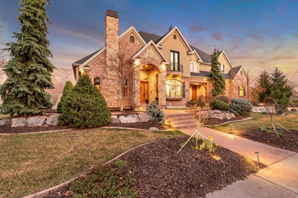 Photo of 366 S RIVER RD, Alpine, UT 84004 (MLS # 2145865)