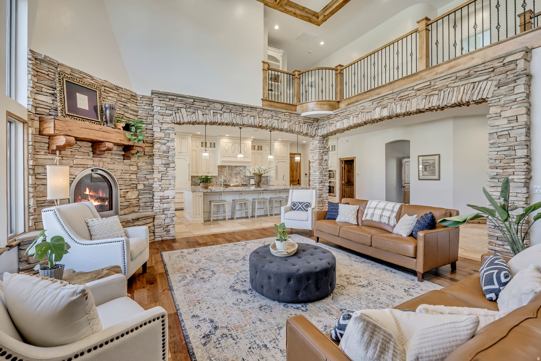 TWIN RIVERS - Residential