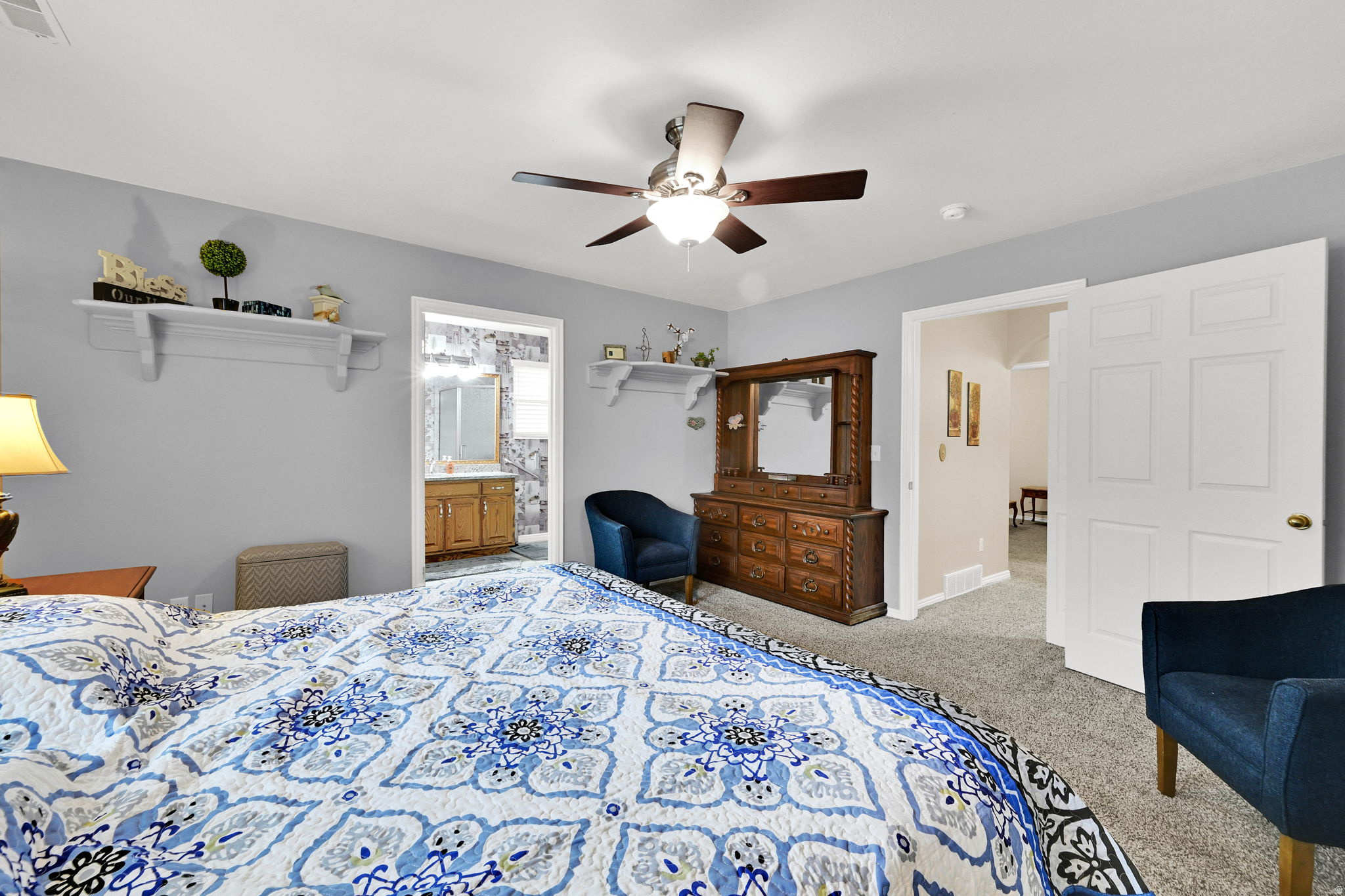 SHADY GROVE - Residential