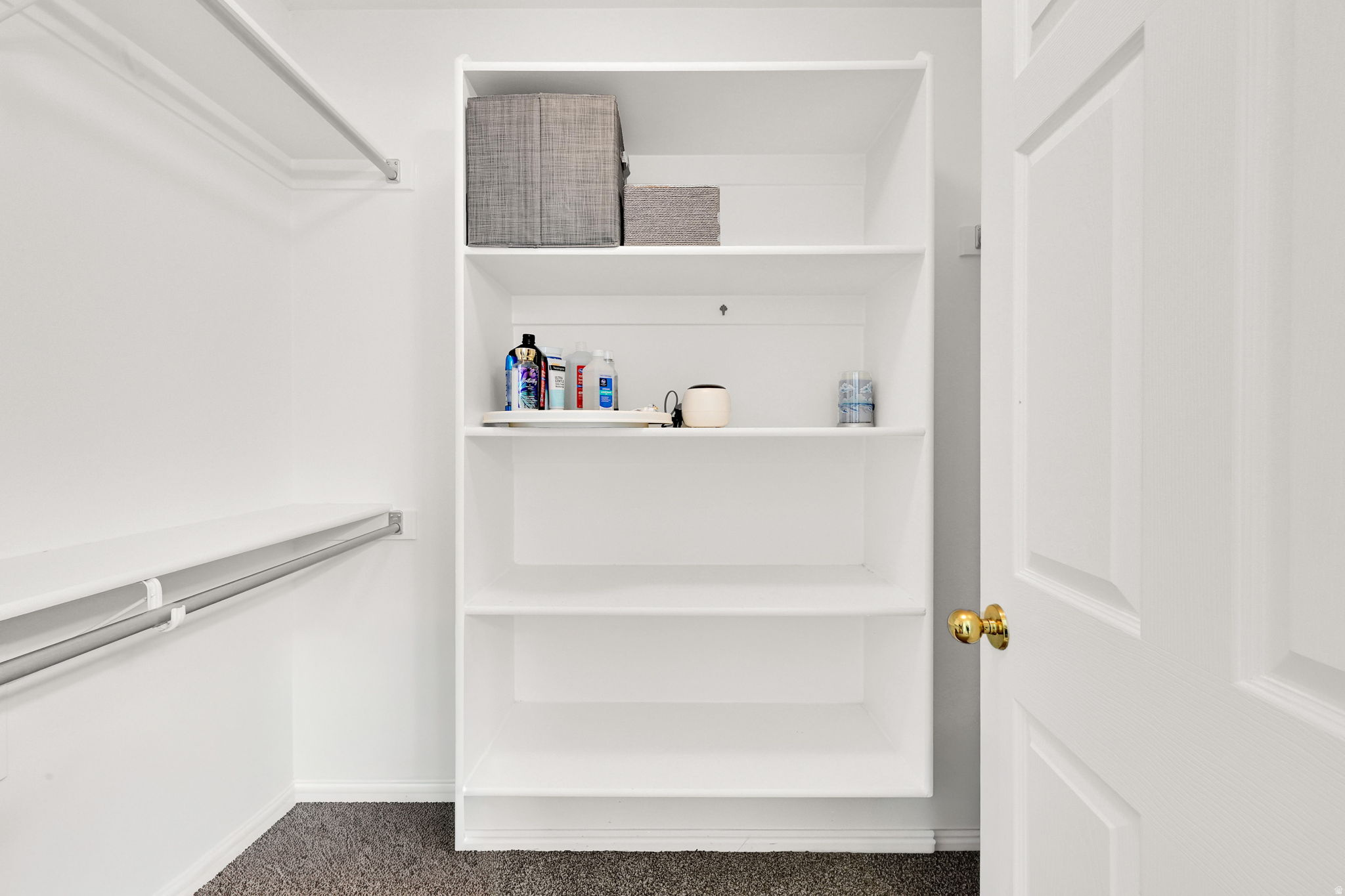 SHADY GROVE - Residential