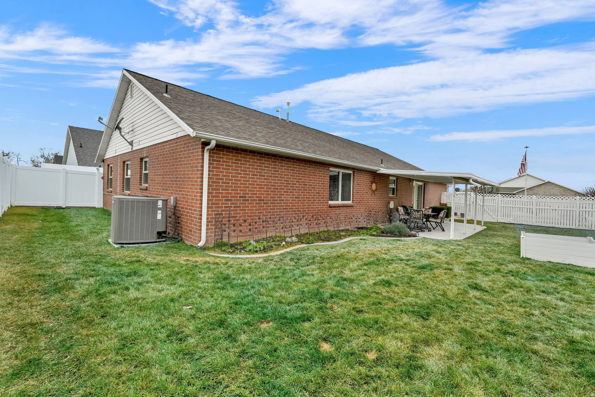 SHADY GROVE - Residential