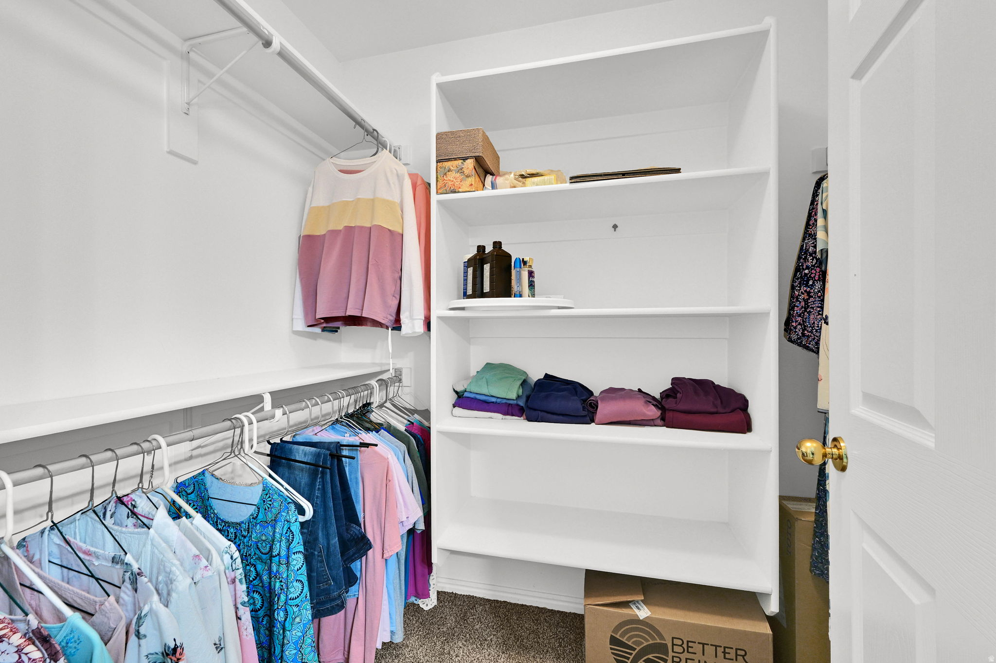 SHADY GROVE - Residential