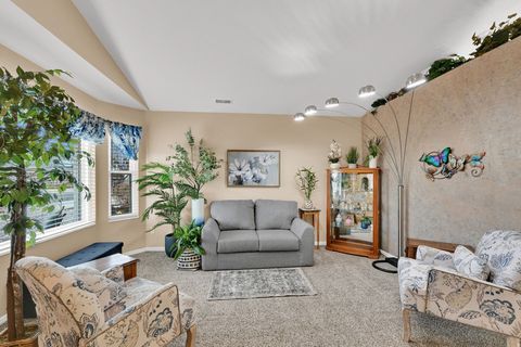 Tiny photo for 903 W 1730 N, Clinton, UT 84015 (MLS # 2130031)