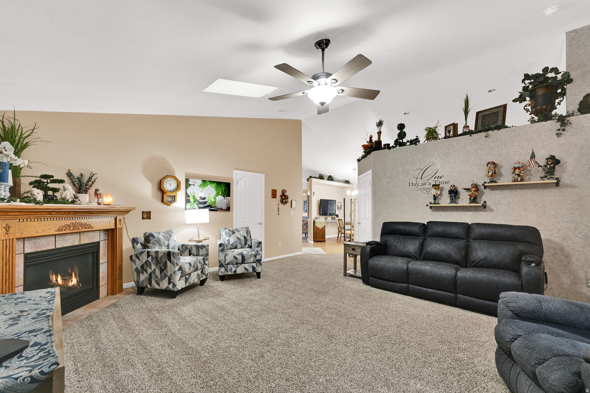 SHADY GROVE - Residential