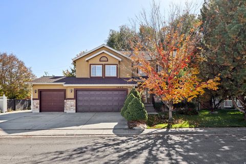 Photo of 3893 W BETH PARK DR, West Valley City, UT 84120 (MLS # 2120385) Photo of 3893 W BETH PARK DR, West Valley City, UT 84120 (MLS # 2120385)