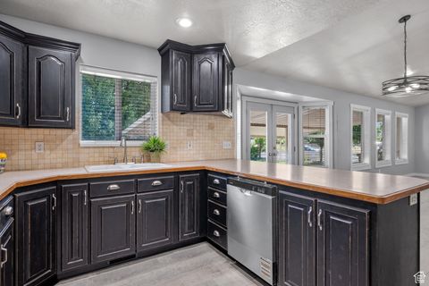 Tiny photo for 828 N 1140 W, Mapleton, UT 84664 (MLS # 2114966)
