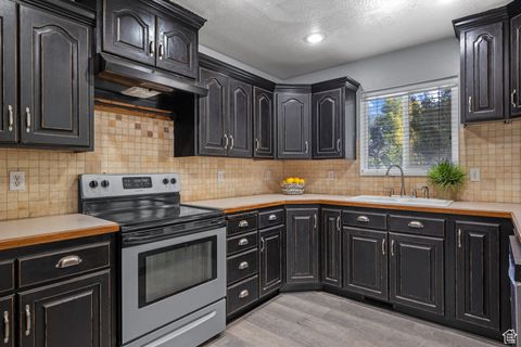 Tiny photo for 828 N 1140 W, Mapleton, UT 84664 (MLS # 2114966)
