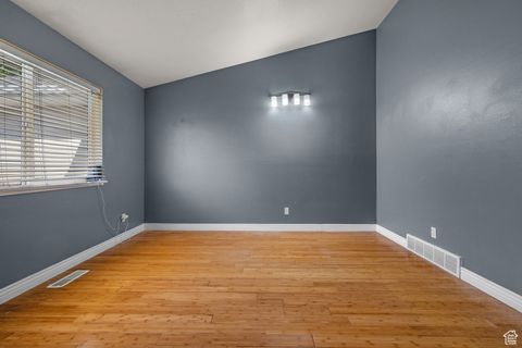 Tiny photo for 828 N 1140 W, Mapleton, UT 84664 (MLS # 2114966)