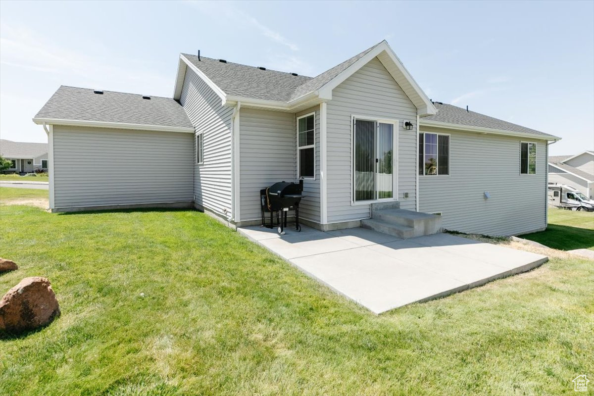 WHITE PINES SUBDIVISION PH 1 - Residential