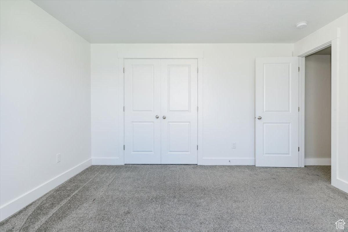 WHITE PINES SUBDIVISION PH 1 - Residential