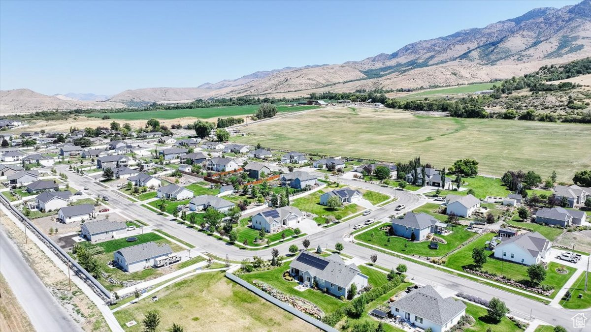 WHITE PINES SUBDIVISION PH 1 - Residential