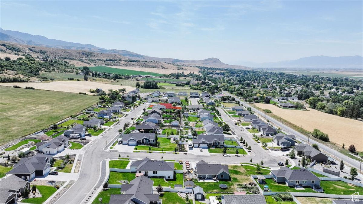 WHITE PINES SUBDIVISION PH 1 - Residential