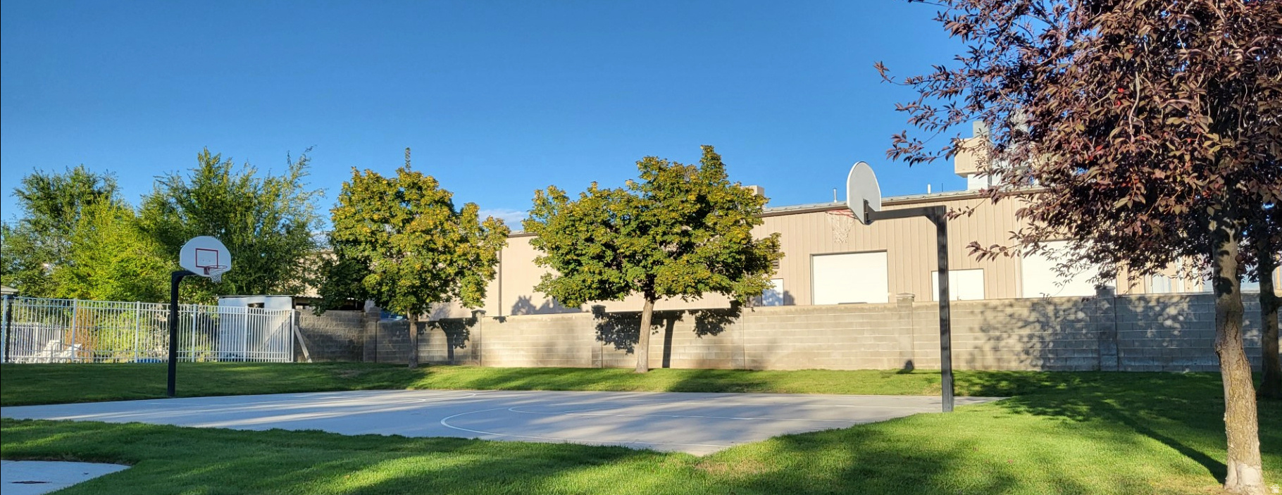 MEADOWS CONDO - Residential