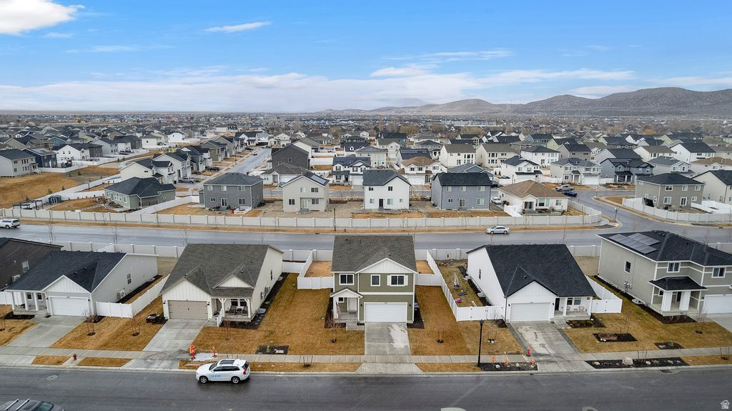 PARKWAY FIELDS - Residential