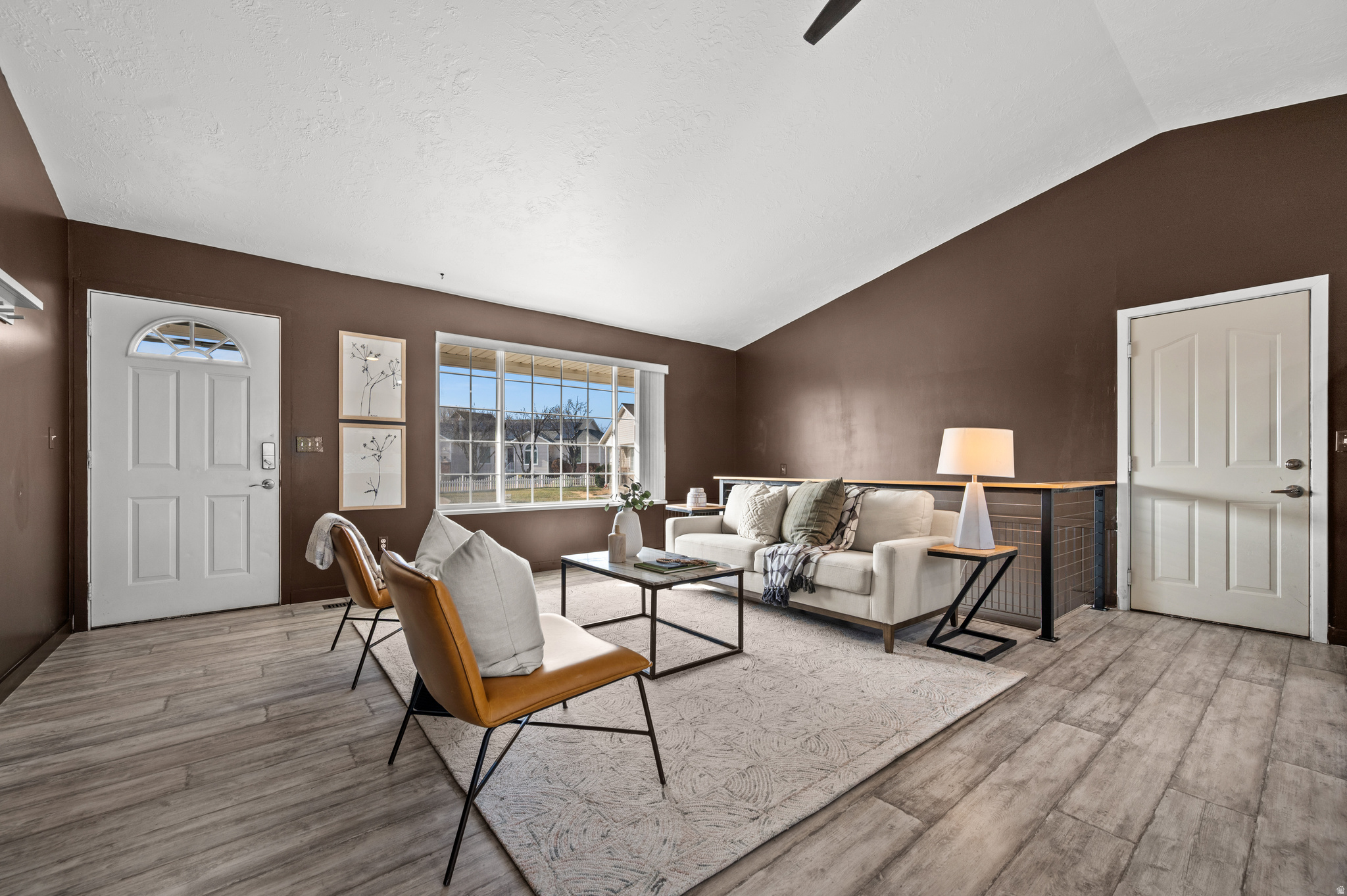 CHERRY HOLLOW - Residential