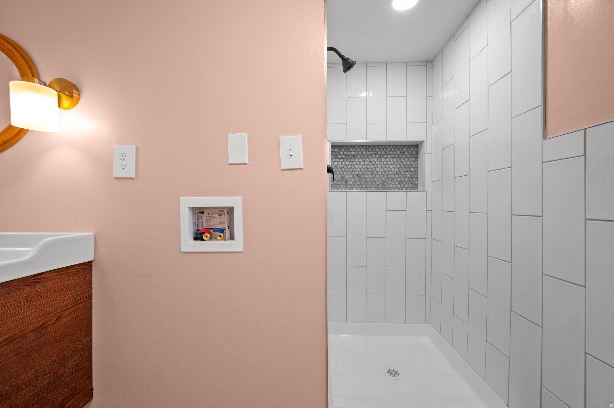 CHERRY HOLLOW - Residential