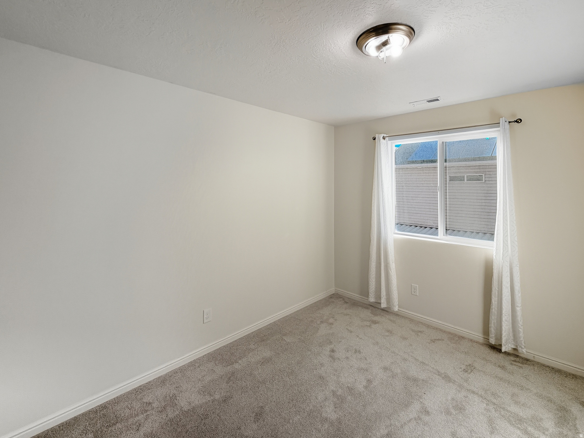 FOXBORO NORTH STONEHAVEN - Residential