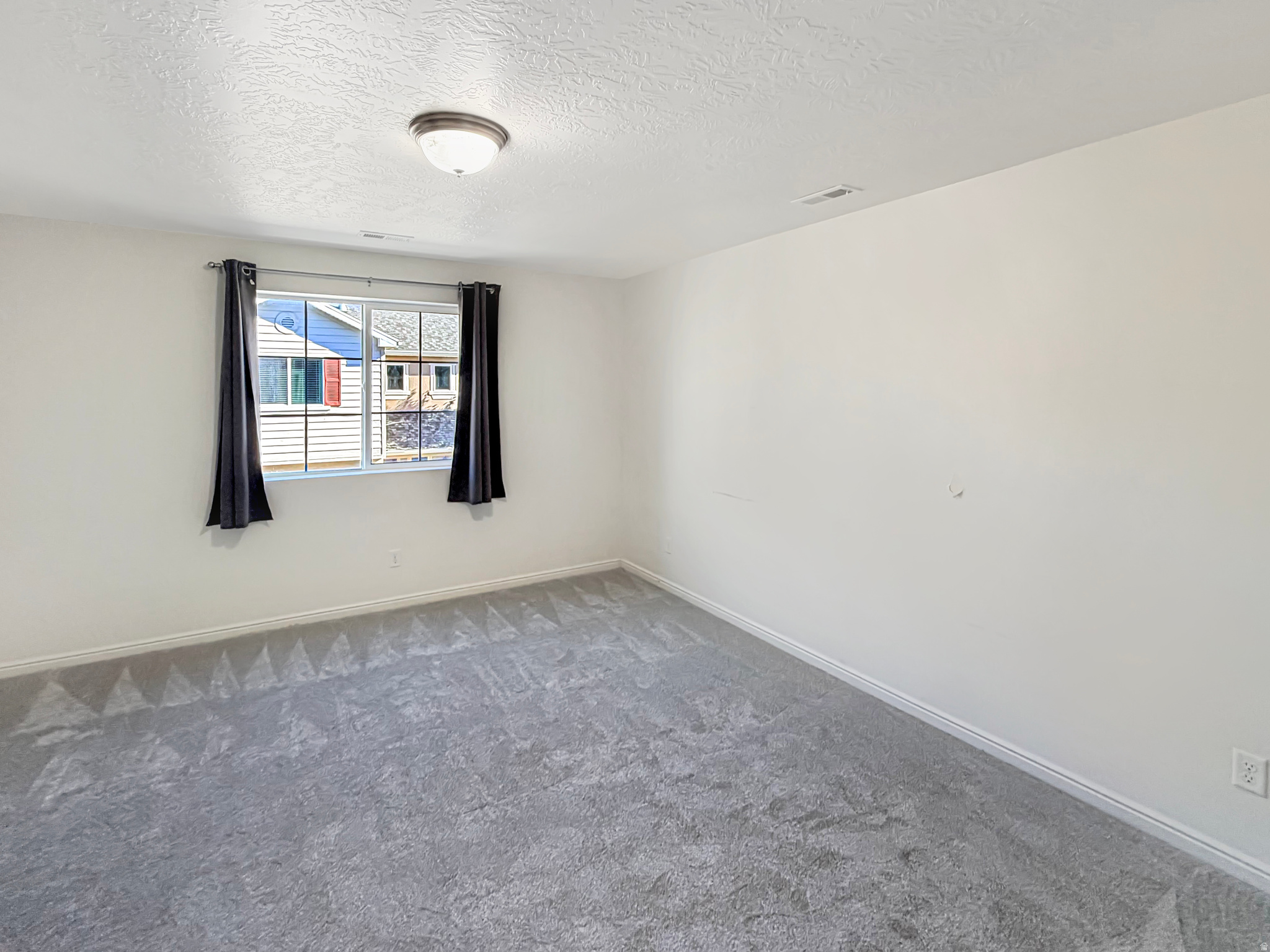 FOXBORO NORTH STONEHAVEN - Residential